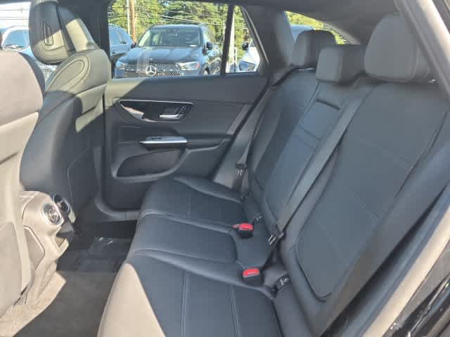 Certified 2026 Mercedes-Benz GLC 300 4MATIC image 19