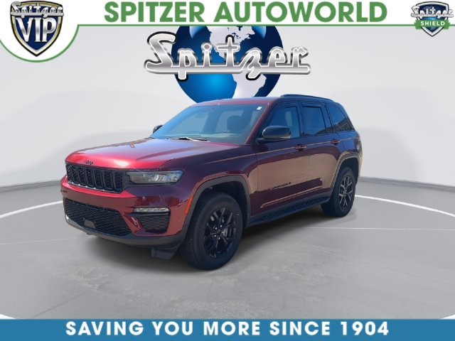 Used 2024 Jeep Grand Cherokee Altitude AWD/4WD image 11