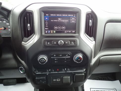 Used 2024 Chevrolet Silverado 3500 W/T w/ WT Convenience Package AWD/4WD image 23