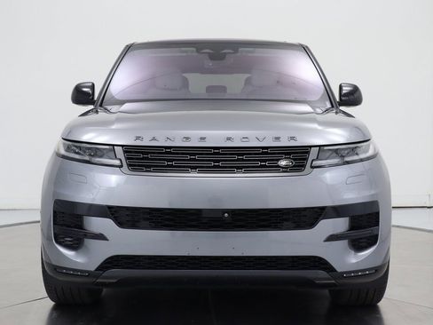 Used 2023 Land Rover Range Rover Sport SE image 8