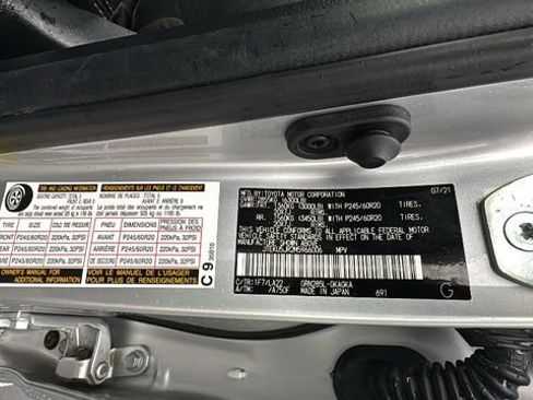 Used 2021 Toyota 4Runner Limited image 42