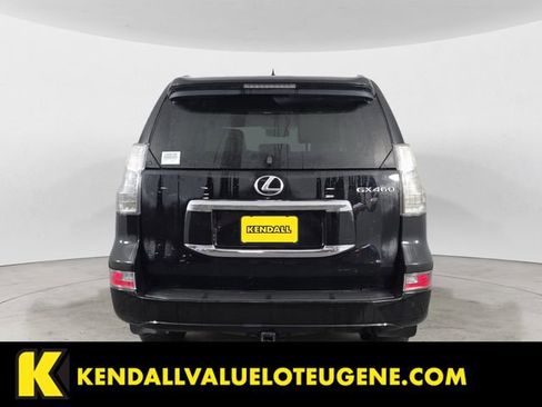 Used 2014 Lexus GX 460 w/ Premium Package AWD/4WD image 4