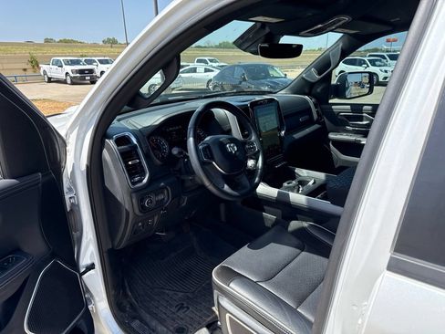 Used 2021 RAM 1500 Laramie w/ Sport Appearance Package AWD/4WD image 20