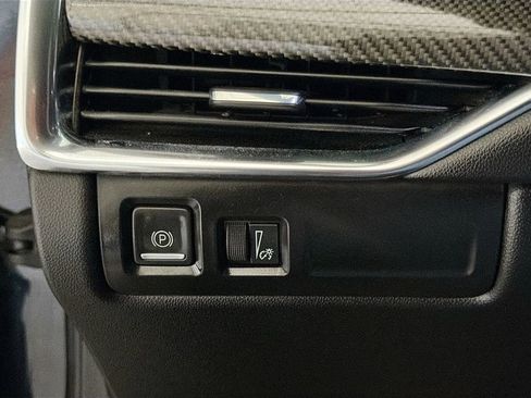 Used 2019 Cadillac XT4 Sport image 10