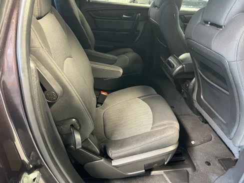 Used 2015 Chevrolet Traverse LT AWD/4WD image 13