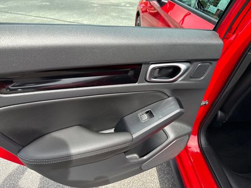 Certified 2023 Honda Civic Sport Touring image 17