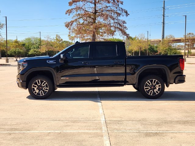 Used 2026 GMC Sierra 1500 AT4 w/ AT4 Premium Package AWD/4WD image 4
