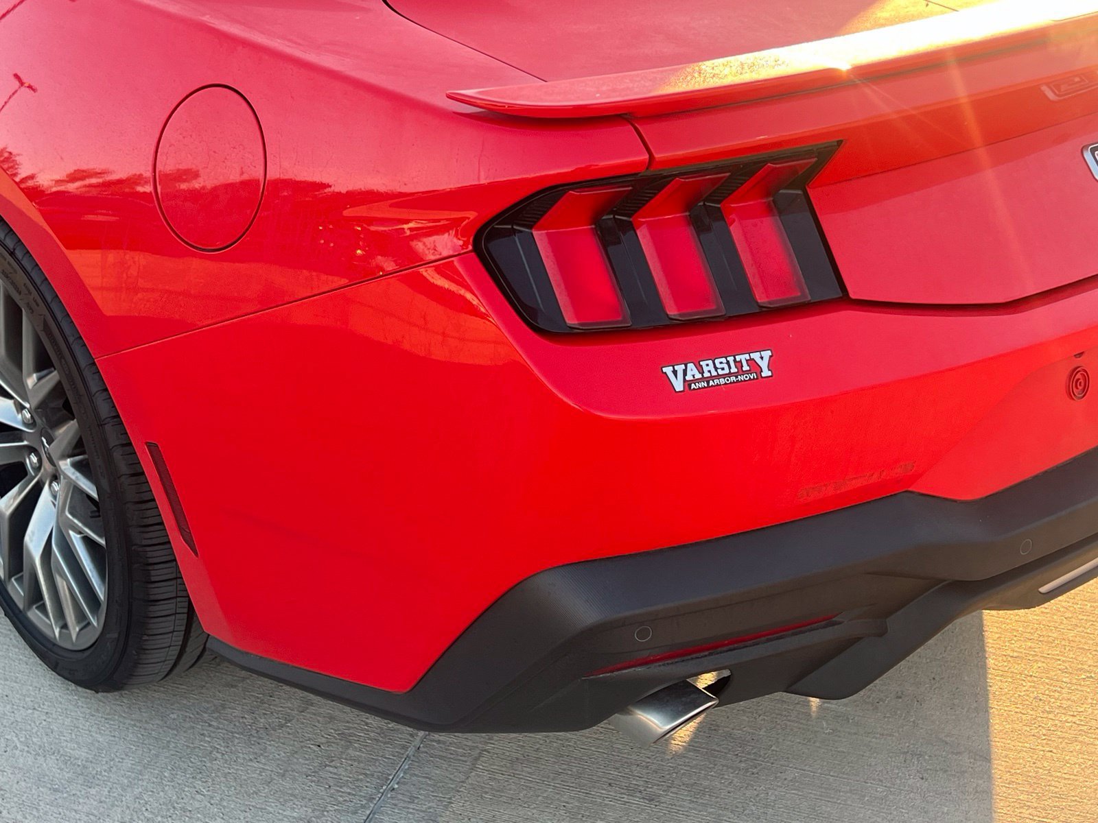 Used 2025 Ford Mustang GT Premium RWD image 13