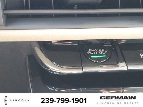 New 2025 Lincoln Corsair FWD image 26