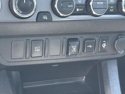 Used 2023 Toyota Tacoma TRD Off-Road w/ Black Out Package (TMS) AWD/4WD image 17
