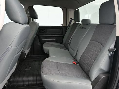 Used 2020 RAM 1500 Express w/ Wheel & Sound Group AWD/4WD image 27