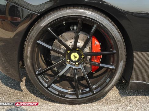 Used 2011 Ferrari 458 Italia Coupe RWD image 11