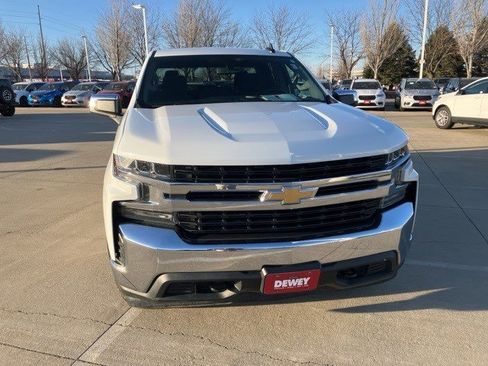 Used 2019 Chevrolet Silverado 1500 LT w/ All-Star Edition image 2