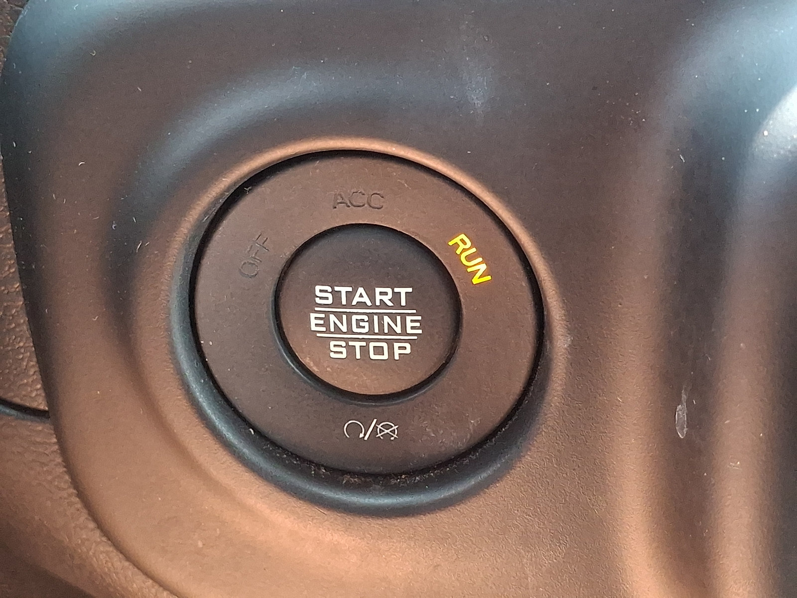 Used 2023 Jeep Wrangler Unlimited Sahara AWD/4WD image 23