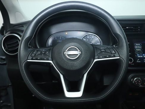 Used 2023 Nissan Kicks SV FWD image 21