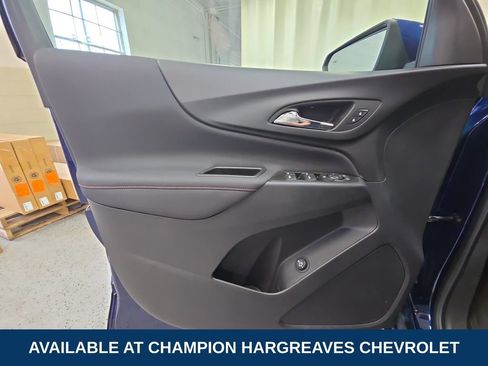 Certified 2022 Chevrolet Equinox RS w/ LPO, Floor Liner Package AWD/4WD image 30