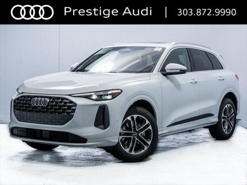 Used 2025 Audi Q5 Premium Plus w/ Premium Plus AWD/4WD image 1