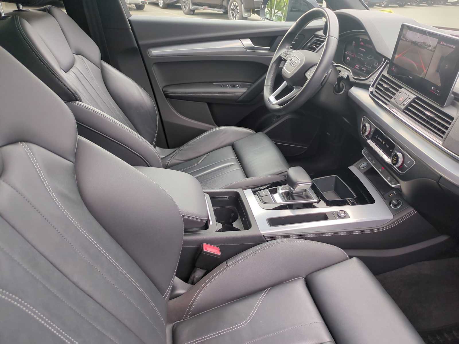 Used 2022 Audi Q5 2.0T Premium Plus w/ Premium Plus Package AWD/4WD image 24