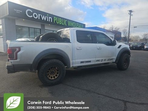 Used 2017 Ford F150 Raptor w/ Equipment Group 802A Luxury image 2