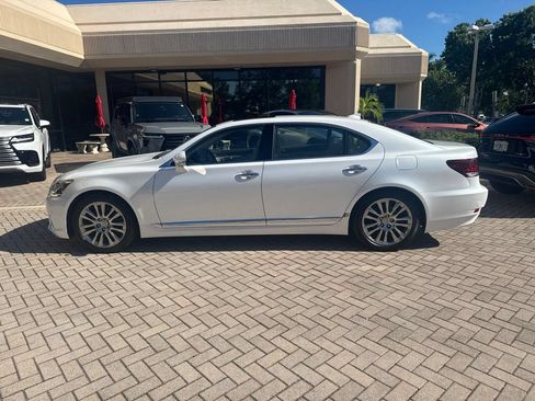 Used 2016 Lexus LS 460 L RWD image 4