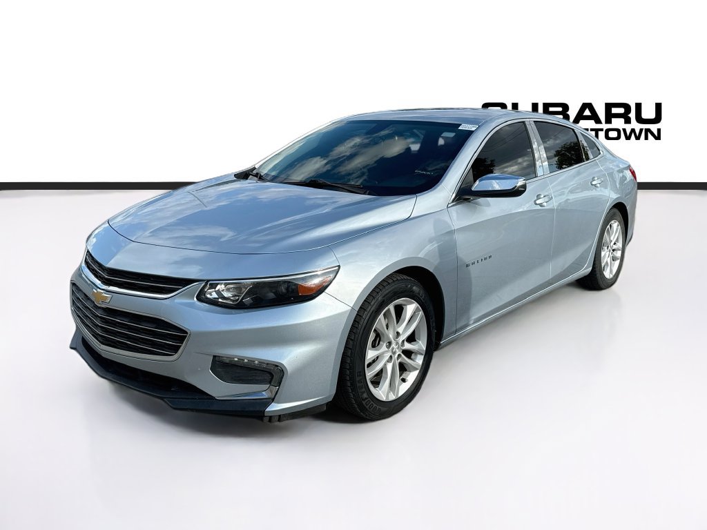 Used 2017 Chevrolet Malibu LT FWD image 3