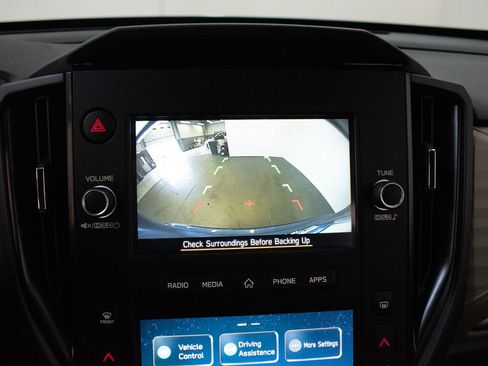 Used 2025 Subaru Forester AWD/4WD image 16