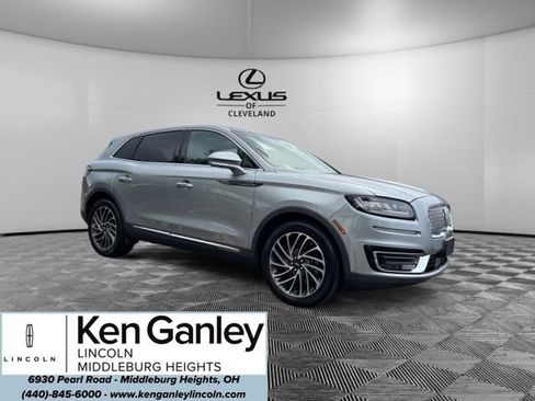 Used 2020 Lincoln Nautilus Reserve FWD image 2