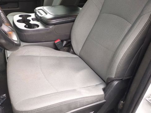 Used 2024 RAM 2500 Big Horn image 17