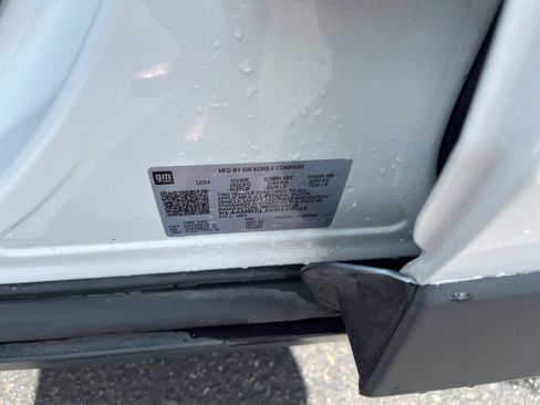 Used 2025 Buick Encore GX Preferred FWD image 30