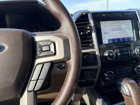 Used 2020 Ford F150 Lariat AWD/4WD image 17
