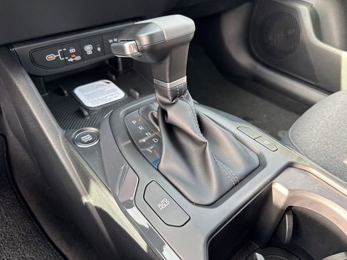 New 2025 Kia K4 EX image 30