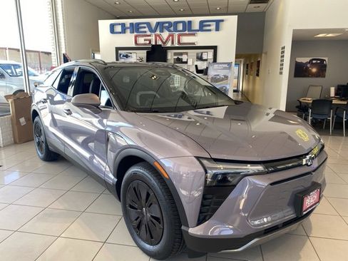 New 2025 Chevrolet Blazer EV LT image 2