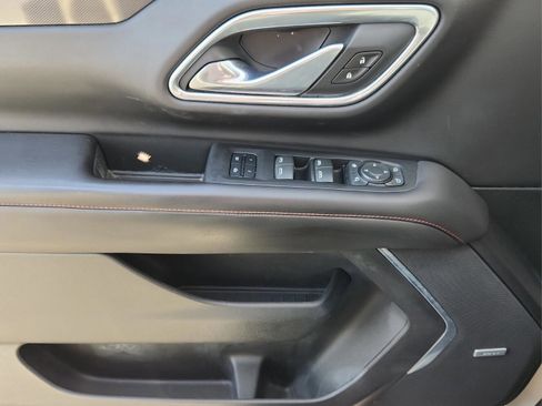 Used 2021 Chevrolet Tahoe RST w/ Luxury Package image 28