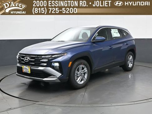 New 2026 Hyundai Tucson SE image 1