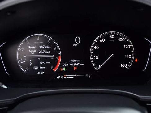 Used 2024 Honda Civic Sport image 3