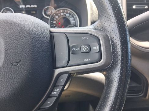 Used 2024 RAM 2500 Tradesman w/ Chrome Appearance Group AWD/4WD image 36