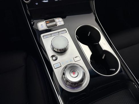 New 2026 Genesis GV70 2.5T AWD/4WD image 21