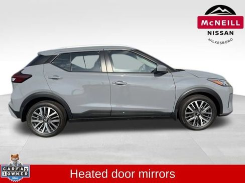 Used 2023 Nissan Kicks SV image 8