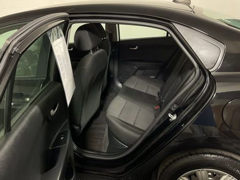 Used 2022 Kia Rio S image 30