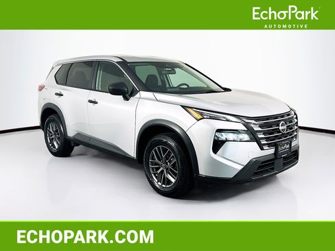 Used 2024 Nissan Rogue S AWD/4WD image 1