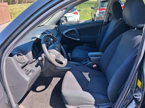 Used 2011 Toyota RAV4 Sport w/ Sport Extra Value Pkg AWD/4WD image 9