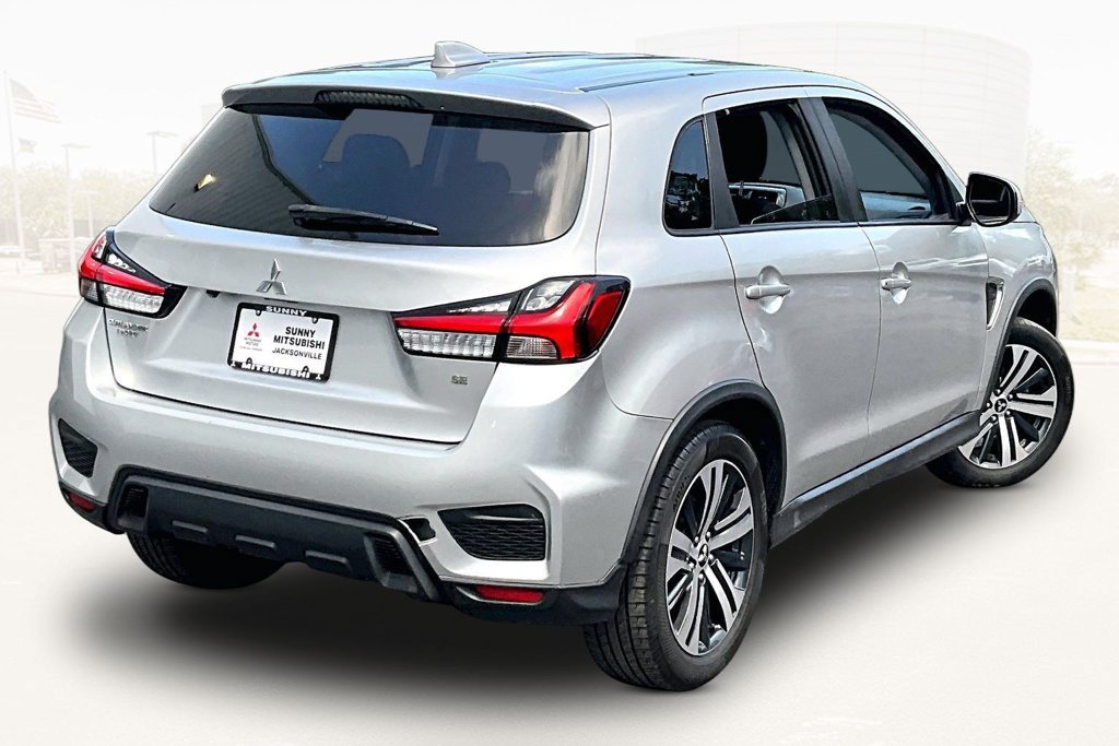 Used 2020 Mitsubishi Outlander Sport SE AWD/4WD image 6