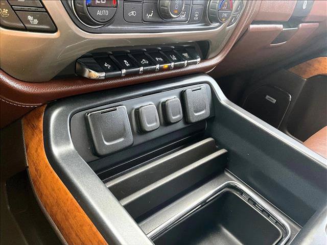 Used 2018 Chevrolet Silverado 3500 High Country w/ Duramax Plus Package AWD/4WD image 23