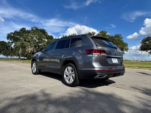 Used 2021 Volkswagen Atlas SE FWD image 3
