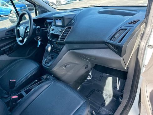 Used 2020 Ford Transit Connect XL image 27