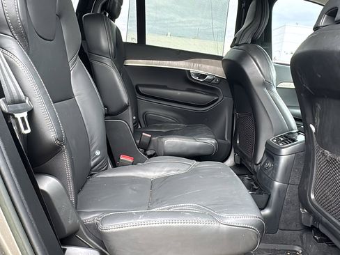Used 2022 Volvo XC90 T8 Inscription image 24