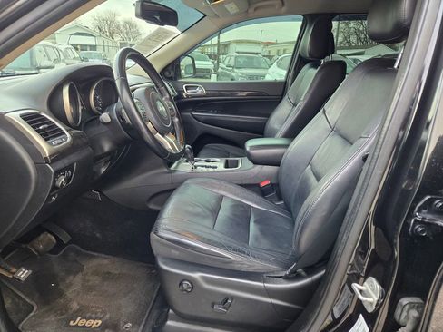 Used 2012 Jeep Grand Cherokee Laredo image 29