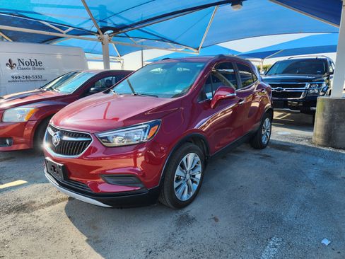 Used 2017 Buick Encore Preferred FWD image 2