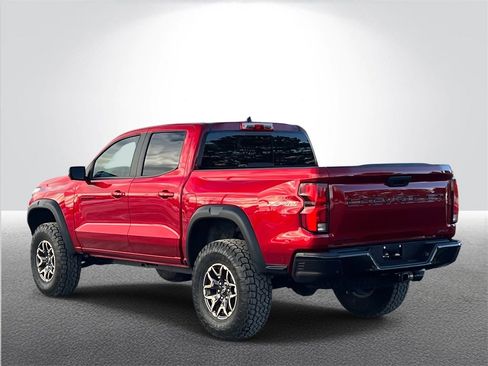 Certified 2024 Chevrolet Colorado ZR2 w/ ZR2 Convenience Package III image 4