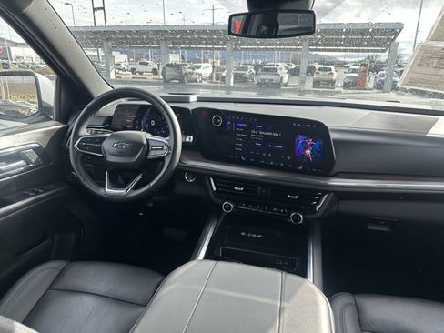 Certified 2025 Chevrolet Tahoe Z71 image 17